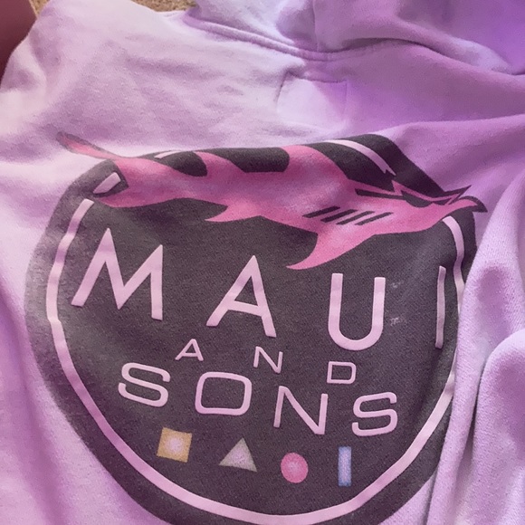 white zip up - Picture 2 of 2